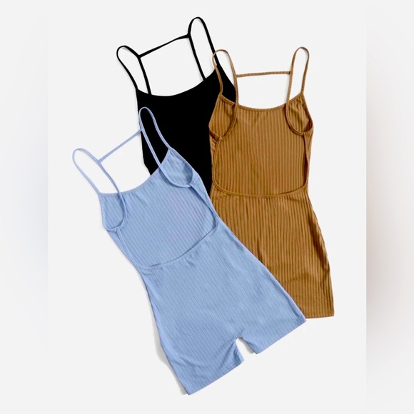 Backless Romper set. - Picture 2 of 2